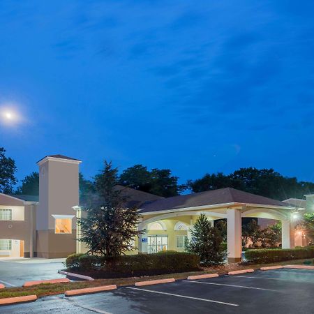 Days Inn & Suites By Wyndham Cherry Hill - Philadelphia Extérieur photo