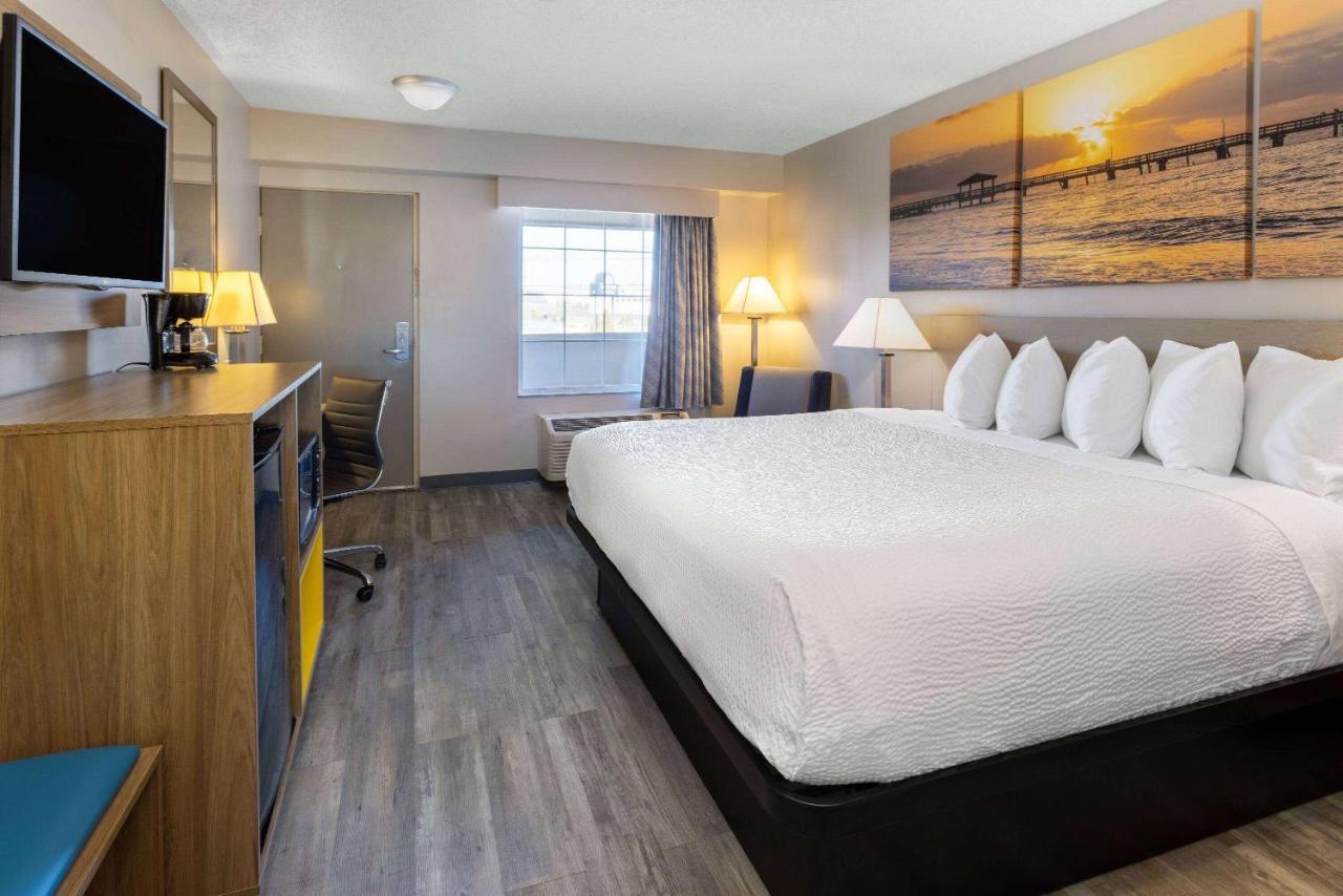 Days Inn & Suites By Wyndham Cherry Hill - Philadelphia Extérieur photo