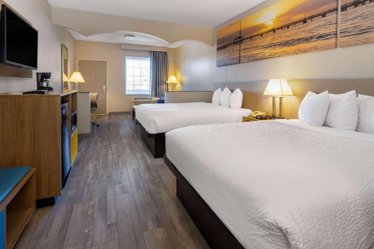 Days Inn & Suites By Wyndham Cherry Hill - Philadelphia Extérieur photo