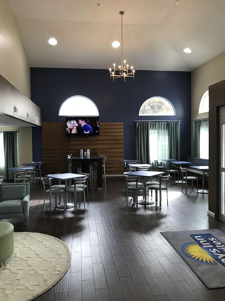 Days Inn & Suites By Wyndham Cherry Hill - Philadelphia Extérieur photo