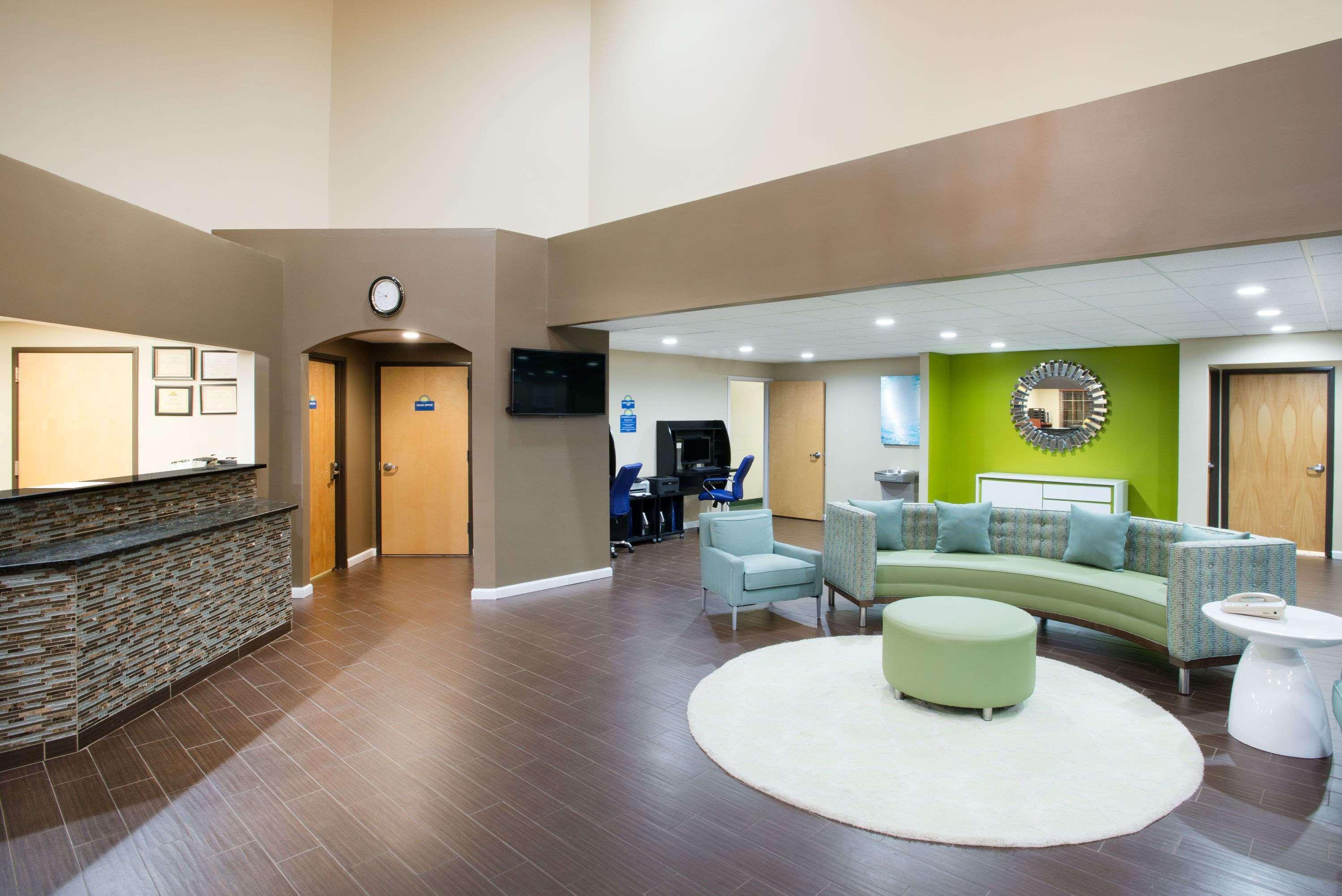 Days Inn & Suites By Wyndham Cherry Hill - Philadelphia Extérieur photo