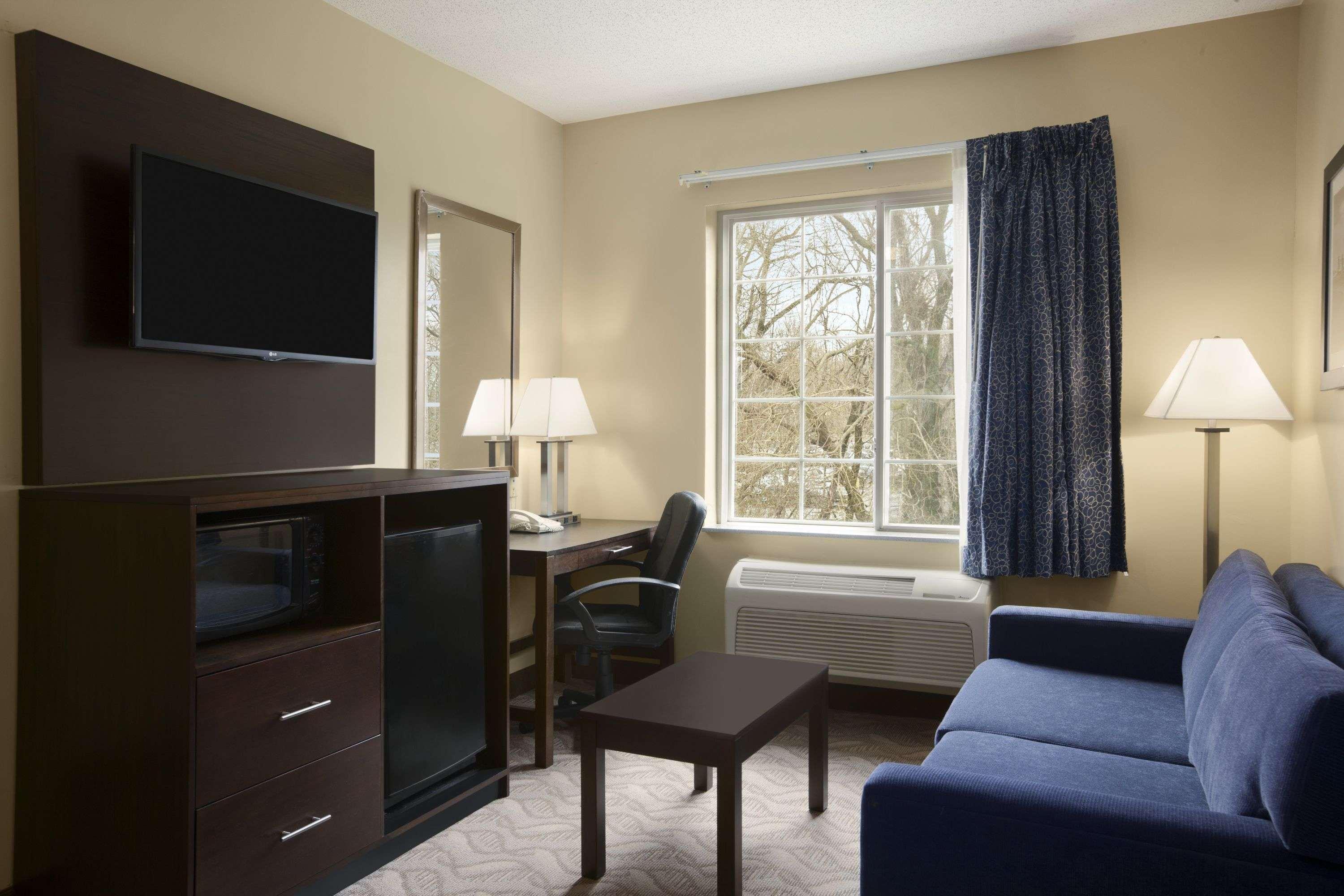 Days Inn & Suites By Wyndham Cherry Hill - Philadelphia Extérieur photo